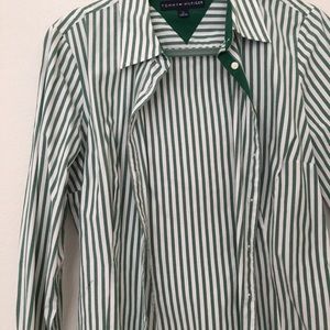 Tommy hilfger blouse size M